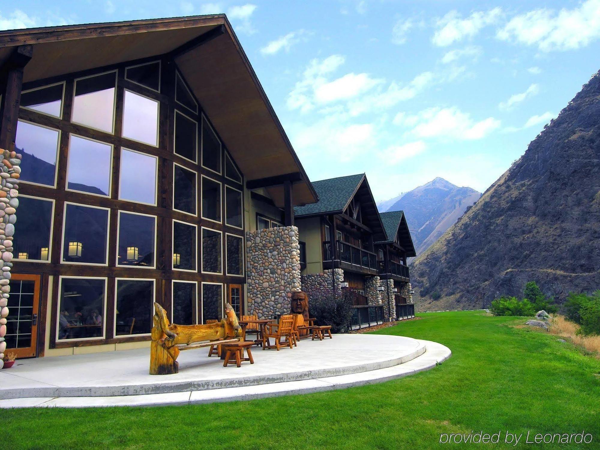 Riggins Salmon Rapids Lodge מראה חיצוני תמונה